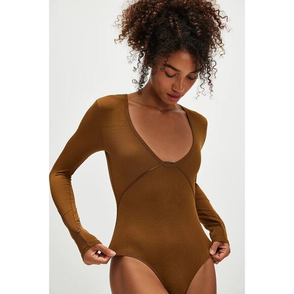 NWT-Free People Victoria Plunge Seamed Ribbed Long Sleeve Bodysuit Top M - Picture 1 of 4